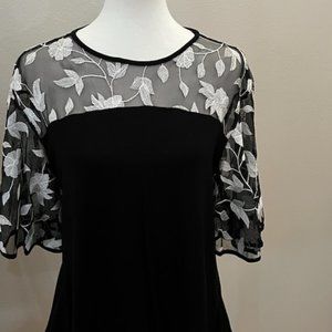 Kim & Cami New Metallic Floral Embroidered Sheer Yoke Flutter Sleeve Top Black